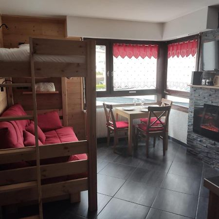 Apartamento Chamonix centre - WIFI - Parking - Rés Aiguille du midi Exterior foto