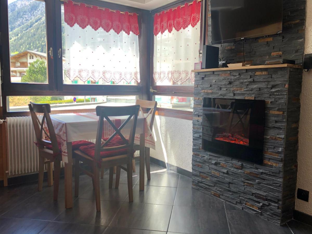 Apartamento Chamonix centre - WIFI - Parking - Rés Aiguille du midi Exterior foto